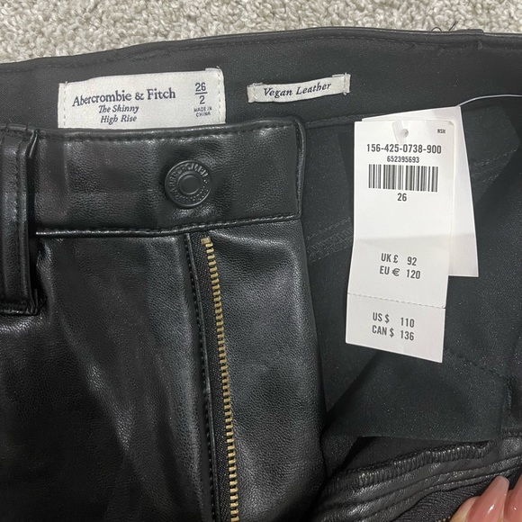 Abercrombie Vegan Leather Skinny Pants - Picture 2 of 4
